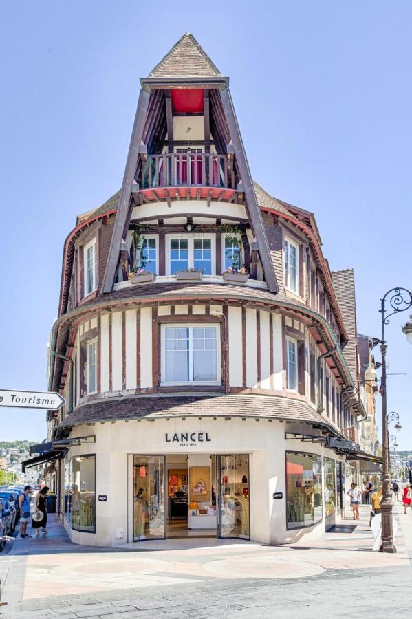 La Suzanne - Two Bedrooms -