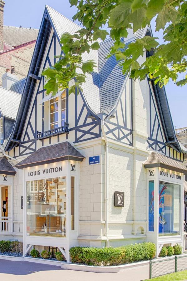 La Suzanne - Two Bedrooms - Apartment *